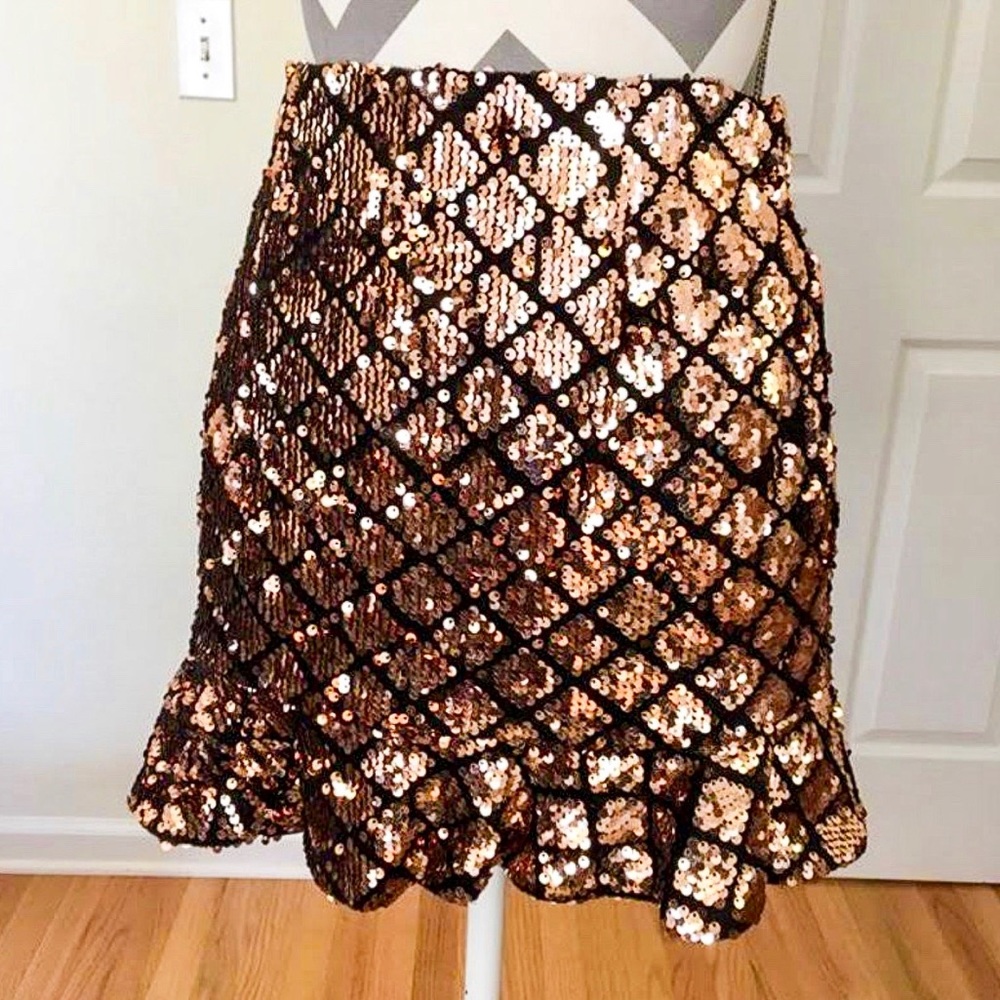 Forever 21 Rose-gold sequin skirt